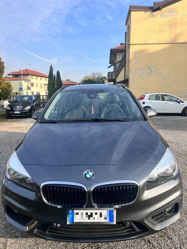 BMW 218 d Gran Tourer Advantage 7posti usato a MILANO