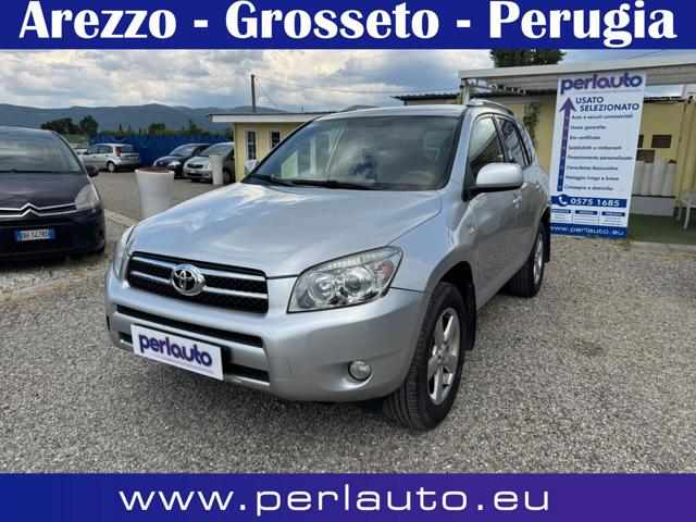 Toyota RAV 4 RAV4 2.2 D-4D 136 CV usato a AREZZO
