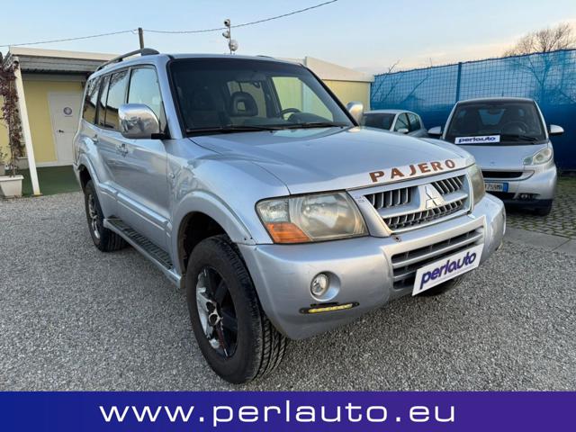 Mitsubishi Pajero 3.2 DI-D 16V 7posti CAMBIO AUTOMATICO - foto 2 di 4