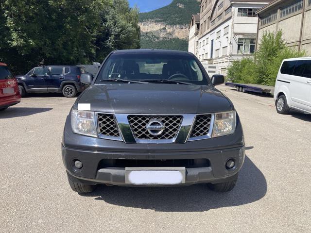 Nissan Navara 2.5 dCi 4 porte Double Cab LE - foto 3 di 4