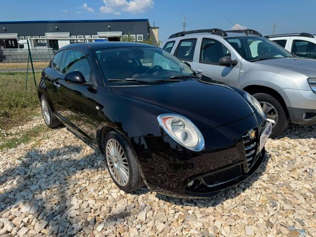 Alfa Romeo MiTo 1.3 JTDm-2 95 CV S&S Distinctive Sport Pack - foto 2 di 4