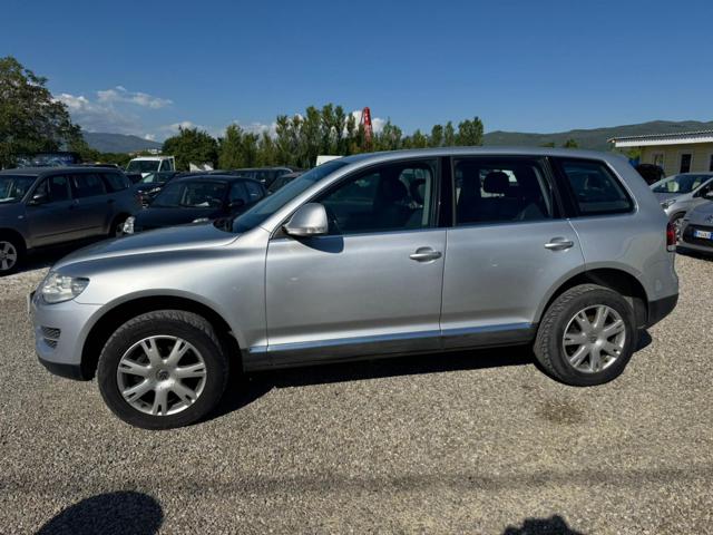 Volkswagen Touareg 2.5 R5 TDI DPF Exclusive - foto 3 di 4