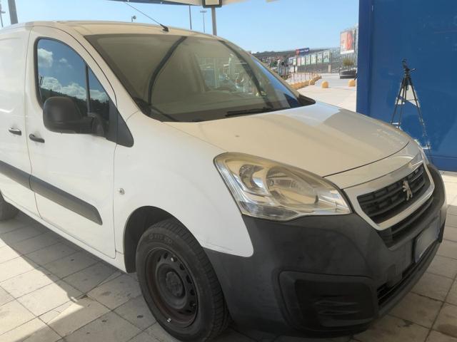 Peugeot Partner BlueHDi L2 Furgone Premium - foto 4 di 4