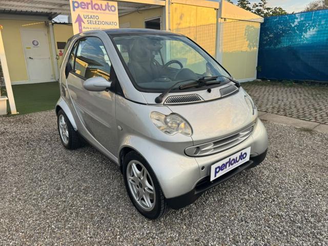 smart forTwo 600 smart & passion (40 kW) - foto 2 di 4