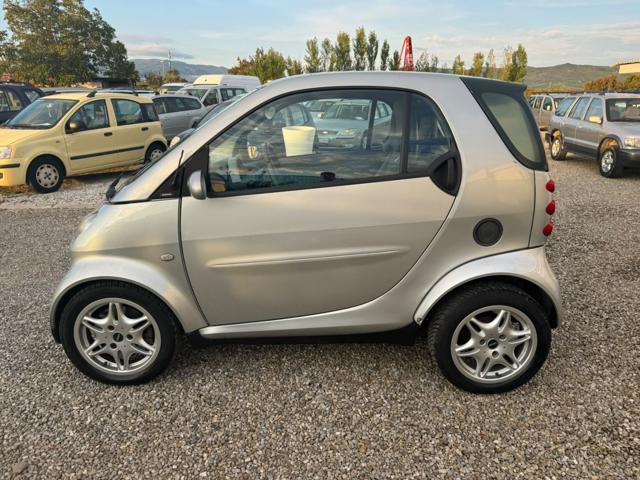 smart forTwo 600 smart & passion (40 kW) - foto 3 di 4