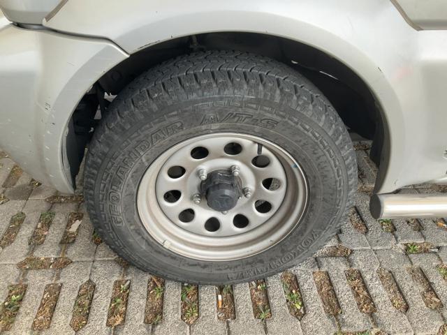 Suzuki Jimny 1.3i 16V cat 4WD Club - foto 3 di 4