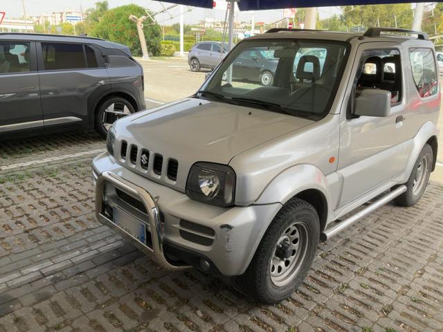 Suzuki Jimny 1.3i 16V cat 4WD Club - foto 2 di 4