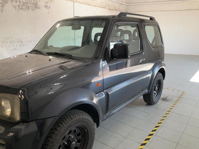 Suzuki Jimny 1.3i 16V cat 4WD JLX - foto 2 di 4