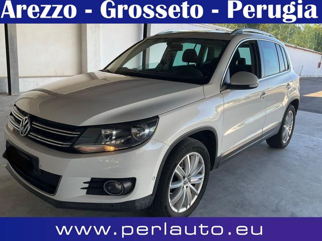 Volkswagen Tiguan 2.0 TDI Plus 140 CV Sport & Style BlueMotion Tech., del 2012, 208.000 km, in vendita a Arezzo (AR)