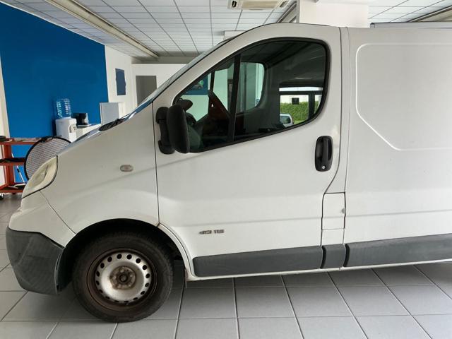 Nissan Primastar V27 2.0 dCi 115CV Kasten L1H1 2.7t - foto 4 di 4