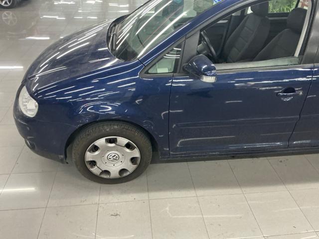 Volkswagen Touran 1.9 TDI 101CV Trendline 7 Posti - foto 3 di 4