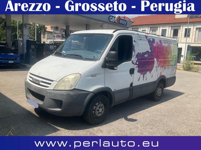 Iveco Daily 29L10V 2.3 Hpi, del 2008, 172.000 km, in vendita a Arezzo (AR)