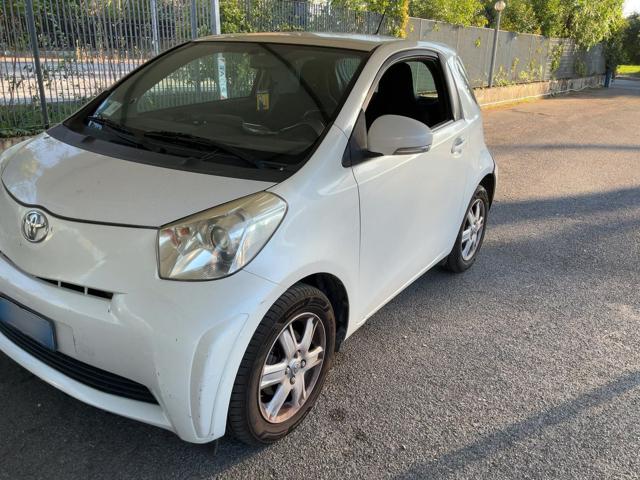 Toyota iQ 1 - foto 2 di 4