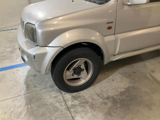 Suzuki Jimny 1.3i 16V cat 4WD Club - foto 4 di 4