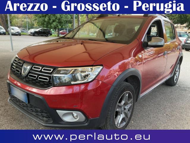 Dacia Sandero Stepway 1.5 dCi 8V 90CV Start&Stop, del 2017, 99.000 km, in vendita a Arezzo (AR)