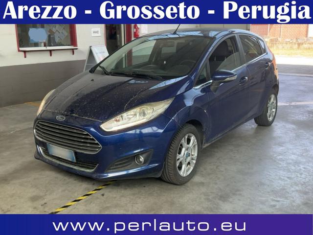 Ford Fiesta 1.4 5p. Bz.- GPL Titanium, del 2015, 139.000 km, in vendita a Arezzo (AR)
