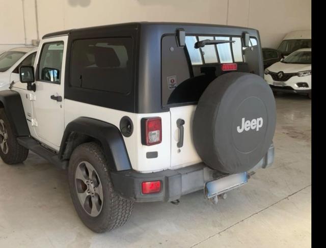 Jeep Wrangler 2.8 CRD DPF Sahara Auto - foto 4 di 4