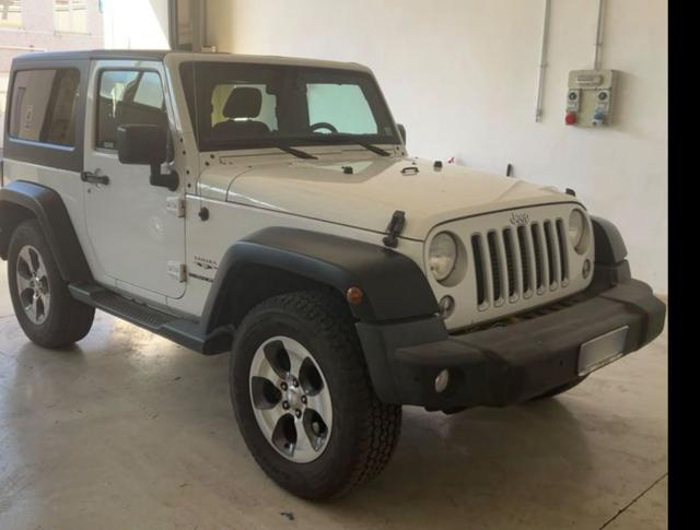 Jeep Wrangler 2.8 CRD DPF Sahara Auto - foto 3 di 4