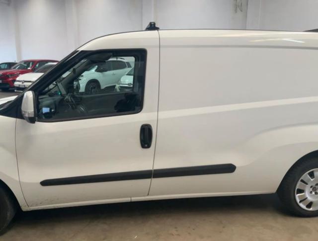 Fiat Doblo Doblò 1.4 T-Jet Natural Power PL-TN Cargo MAXI - foto 4 di 4