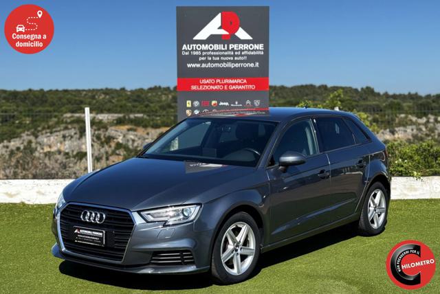 Audi A3 SPB 1.6 TDI S-Tronic Sport (Xeno/LED/Auto/Navi), del 2016, 228.000 km, in vendita a Castellaneta (TA)