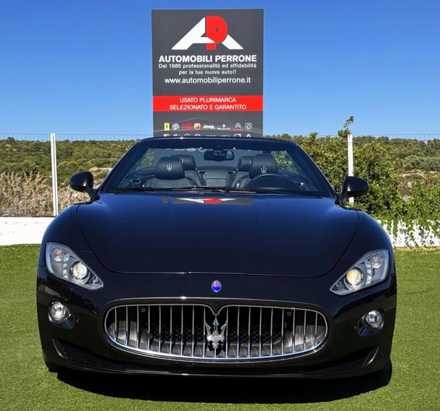 Maserati GranCabrio 4.7 V8 Sport (Solo 29.650 Km Certificati Maserati) - foto 2 di 4