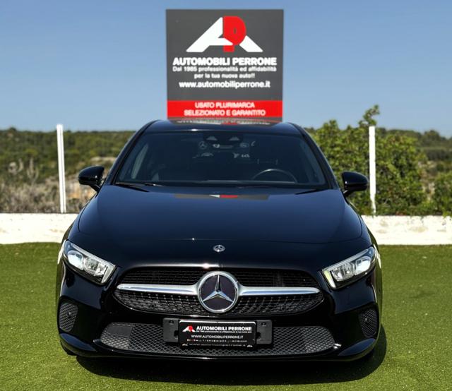 Mercedes-Benz A 180 d Automatic Sport (Navi/Retro/Unipro.) - foto 2 di 4
