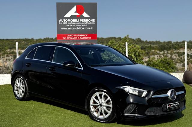 Mercedes-Benz A 180 d Automatic Sport (Navi/Retro/Unipro.) - foto 3 di 4