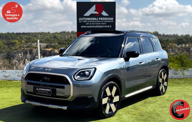 MINI Countryman D Favoured Full Opt. (Tetto/Pelle Cognac/XL Pack), del 2024, 42.300 km, in vendita a Castellaneta (TA)