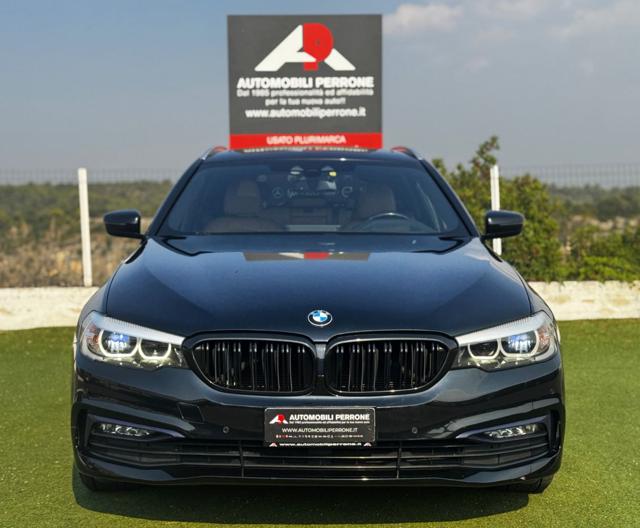 BMW 520 d XDrive Touring Sport (Tetto/Pelle/Led/Auto) - foto 2 di 4