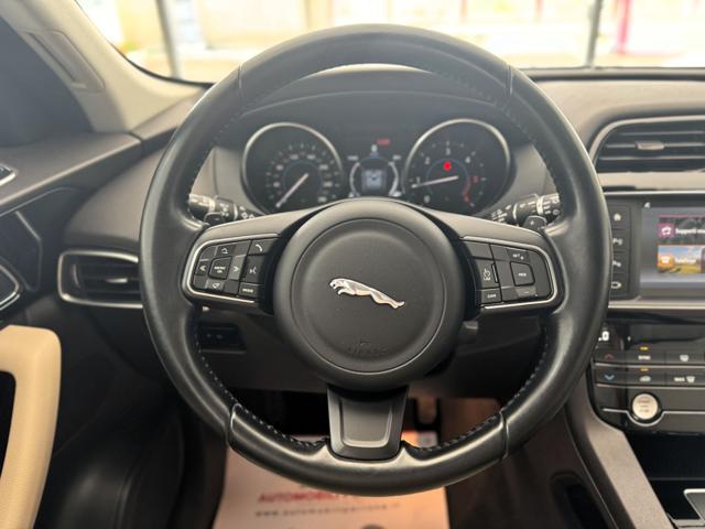 Jaguar F-Pace 2.0 D 180cv AWD Prestige - Motore nuovo, del 2017, 89.800 km, in vendita a Castellaneta (TA)