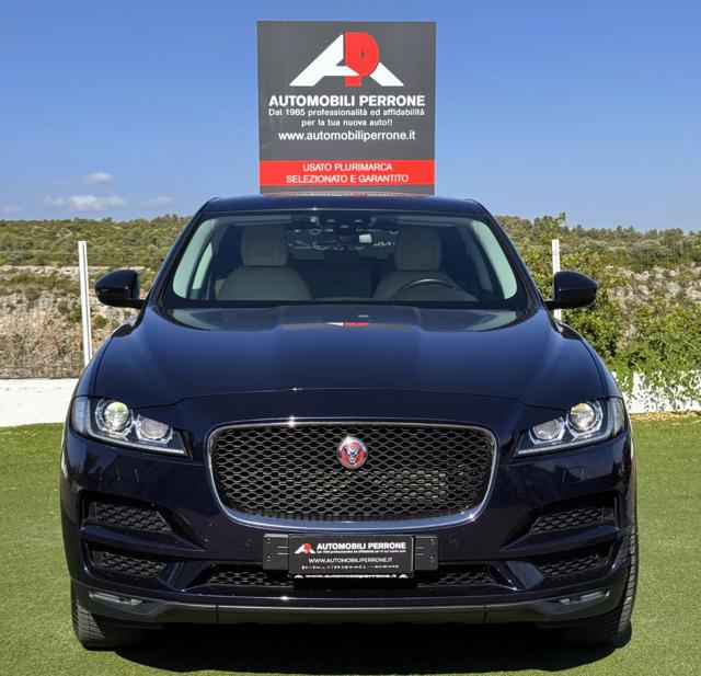 Jaguar F-Pace 2.0 D 180cv AWD Prestige - Motore nuovo - foto 2 di 4