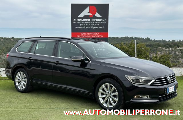 Volkswagen Passat Variant 1.6 TDI BMT 120cv (Navi/APP/BT) - foto 3 di 4