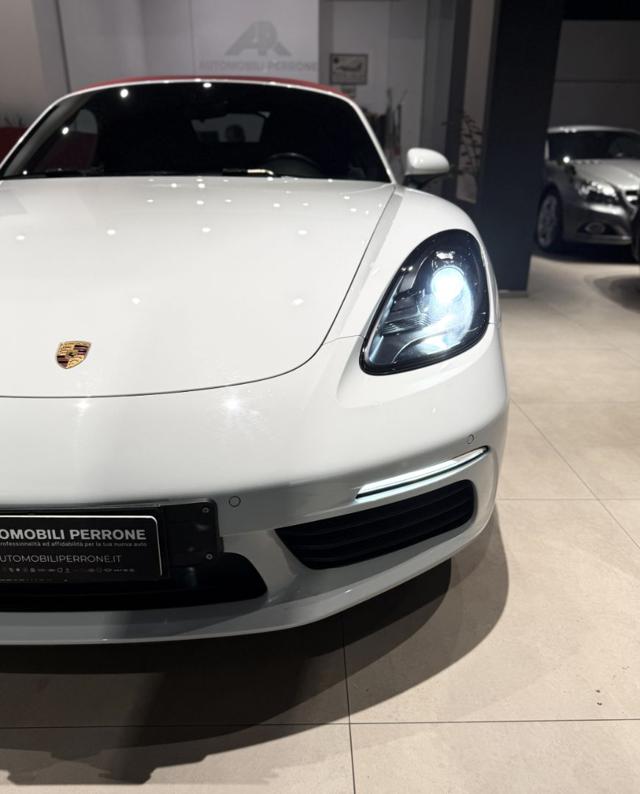 Porsche 718 Boxster 2.0i 300cv PDK, del 2022, 31.900 km, in vendita a Castellaneta (TA)