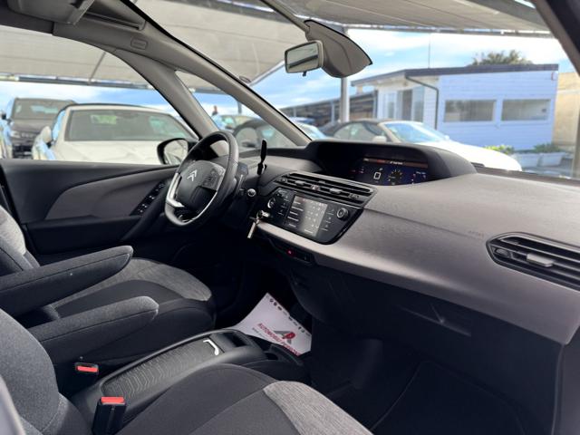 Citroen Grand C4 SpaceTourer BlueHDi 130cv EAT8 Feel Pack 7 posti, del 2022, 25.800 km, in vendita a Castellaneta (TA)
