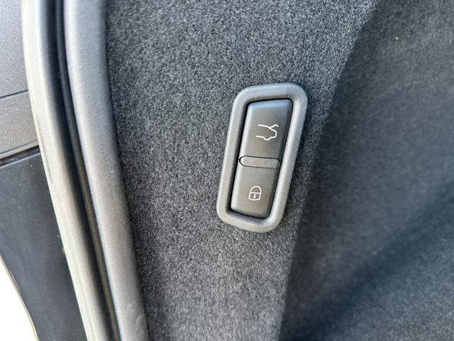Maserati Levante V6 Diesel 250cv AWD Granlusso MY20, del 2020, 85.800 km, in vendita a Castellaneta (TA)