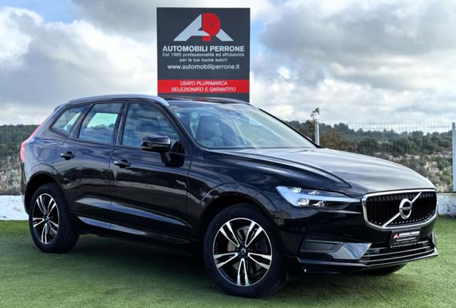 Volvo XC60 B4 (d) 197cv Geartronic Momentum Pro - foto 3 di 4