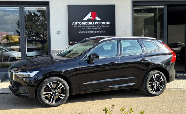 Volvo XC60 B4 (d) 197cv Geartronic Momentum Pro - foto 4 di 4