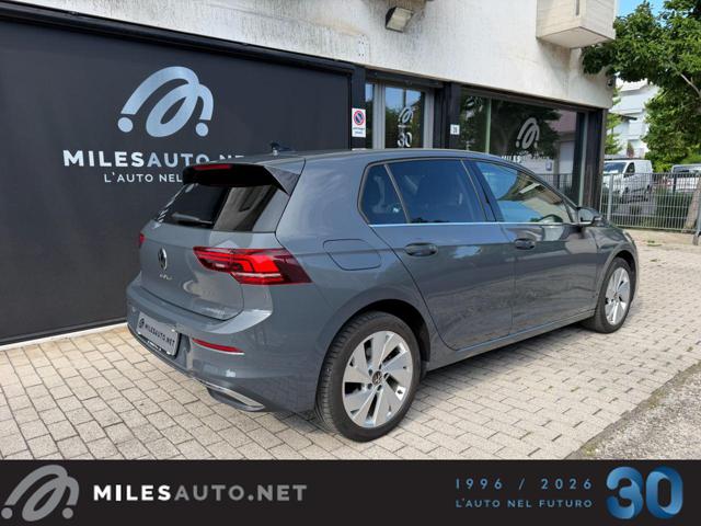 Volkswagen Golf 1.5 TSI eHybrid Plug-in 140 km autonomia DSG Style - foto 3 di 21