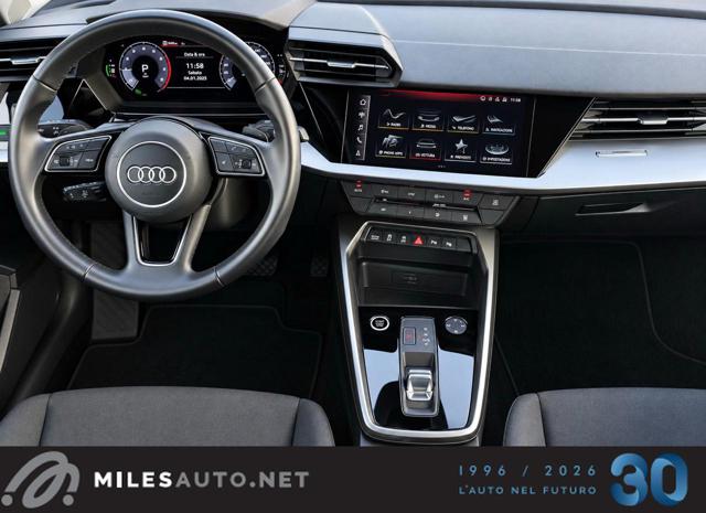Audi A3 30 g-tron S tronic Fari LED ACC IVA esposta - foto 4 di 4