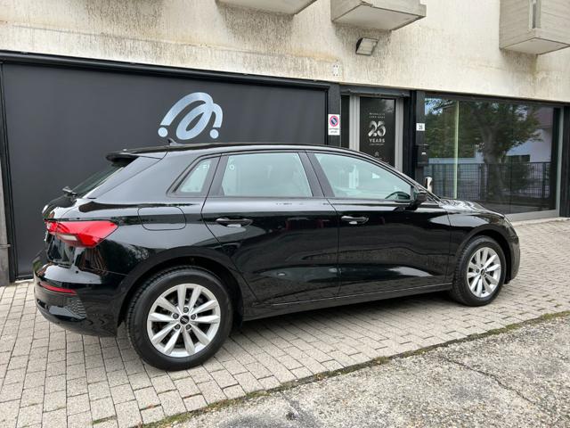 Audi A3 30 g-tron S tronic Fari LED ACC IVA esposta - foto 3 di 4