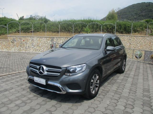 Mercedes-Benz GLC 220 d 4Matic Exclusive - foto 2 di 4