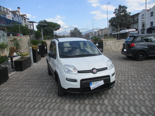 Fiat New Panda 0.9 TwinAir Turbo Natural Power City Cross, del 2021, 119.000 km, in vendita a Salerno (SA)