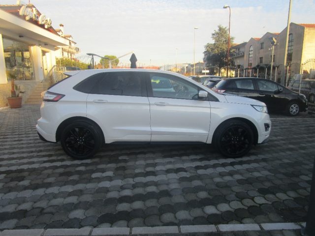 Ford Edge 2.0 TDCI 180 CV AWD Start&Stop ST Line - foto 2 di 13