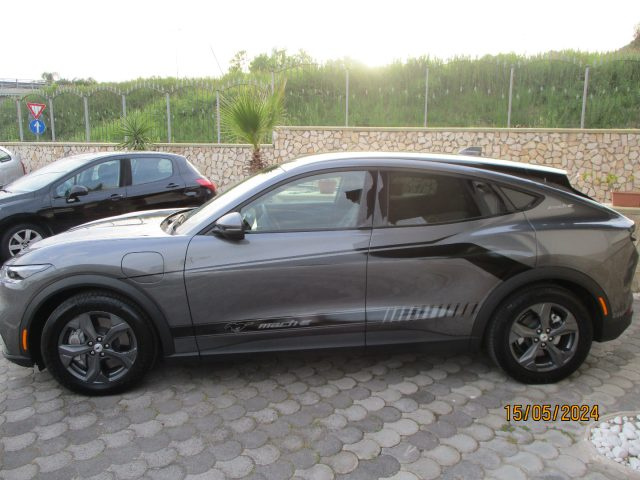 Ford Mustang Mach-E Elettrico Extended 294CV - foto 4 di 4