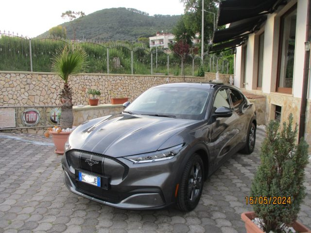Ford Mustang Mach-E Elettrico Extended 294CV usato a SALERNO