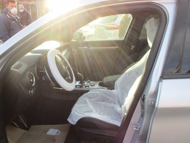 Alfa Romeo Stelvio 2.2 Turbodiesel 190 CV AT8 Q4 Executive, del 2020, in vendita a Salerno (SA)