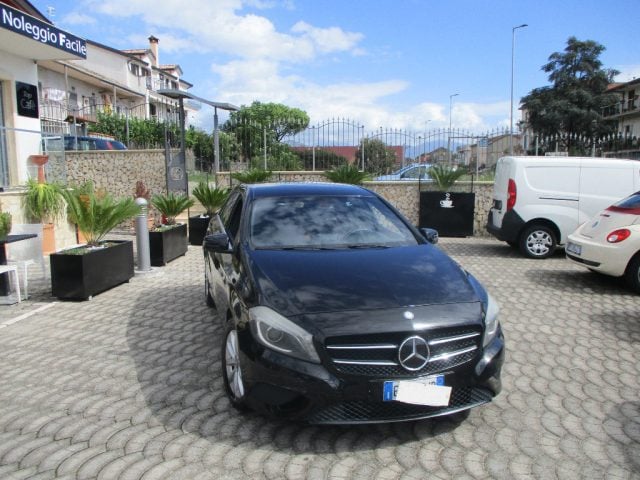Mercedes-Benz A 180 CDI Executive, del 2015, 220.000 km, in vendita a Salerno (SA)