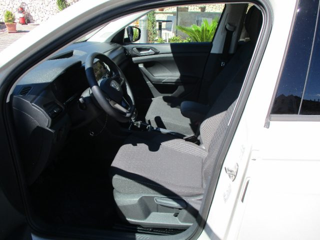 Volkswagen T-Cross 1.0 TSI 110 CV DSG Style, del 2023, 30.000 km, in vendita a Salerno (SA)