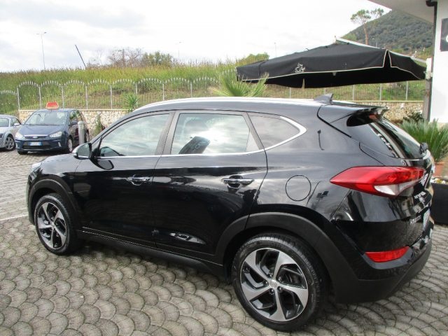 Hyundai TUCSON 1.7 CRDi DCT Sound Edition - foto 3 di 4