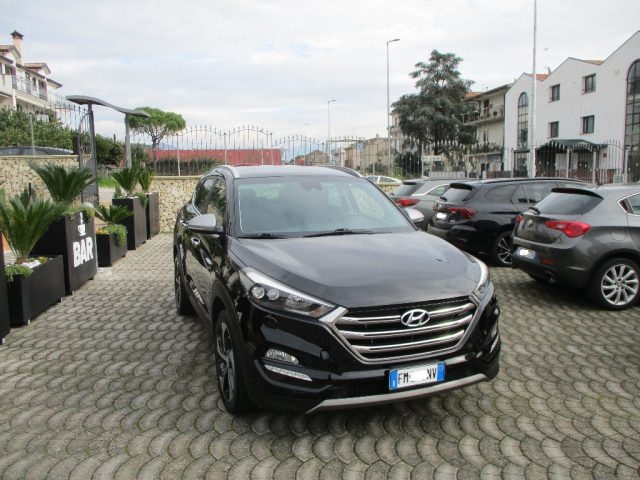 Hyundai TUCSON 1.7 CRDi DCT Sound Edition usato a SALERNO